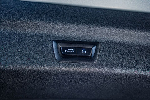 iX1 XDrive20 M Sport 313 ch - Cam&eacute;ra - LED - Apple CarPlay - Vis 2025 occasion 33320 Eysines