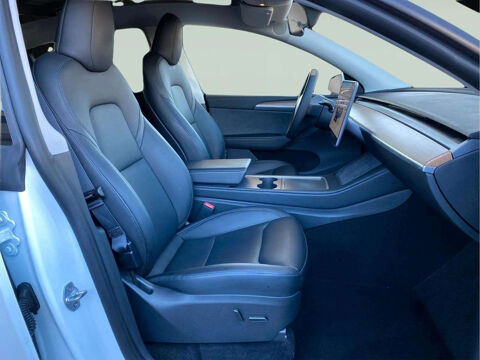 Model Y Tesla Propulsion Standard * Faible Kilom&eacute;trage * Res 2025 occasion 33150 Cenon