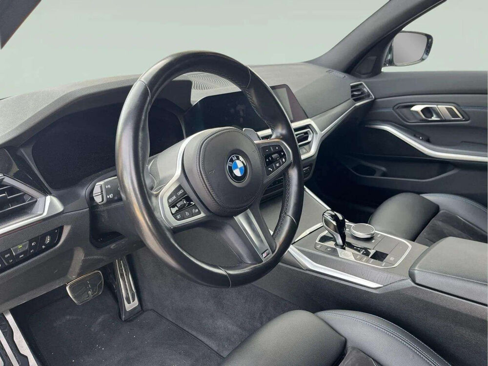 S&eacute;rie 3 XDRIVE TOURING M SPORT 190 CH * BVA8 * LASER * HIFI * DAB * 2022 occasion 33150 Cenon