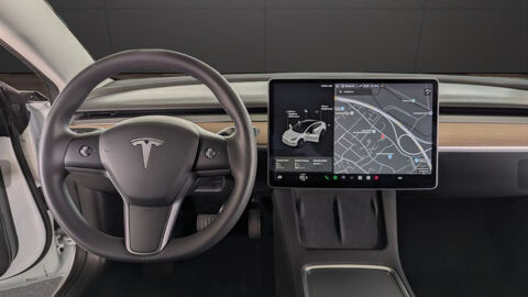 Model 3 Standard Range Plus – 325 ch – Toit panoramique – Attelage a 2021 occasion 33320 Eysines