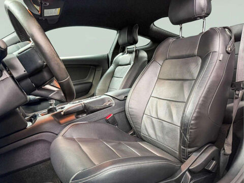 Mustang FASTBACK * 3.7 V6 305 CH * MANUELLE * CUIR, CAM&Eacute;RA, SYNC 2015 occasion 33150 Cenon