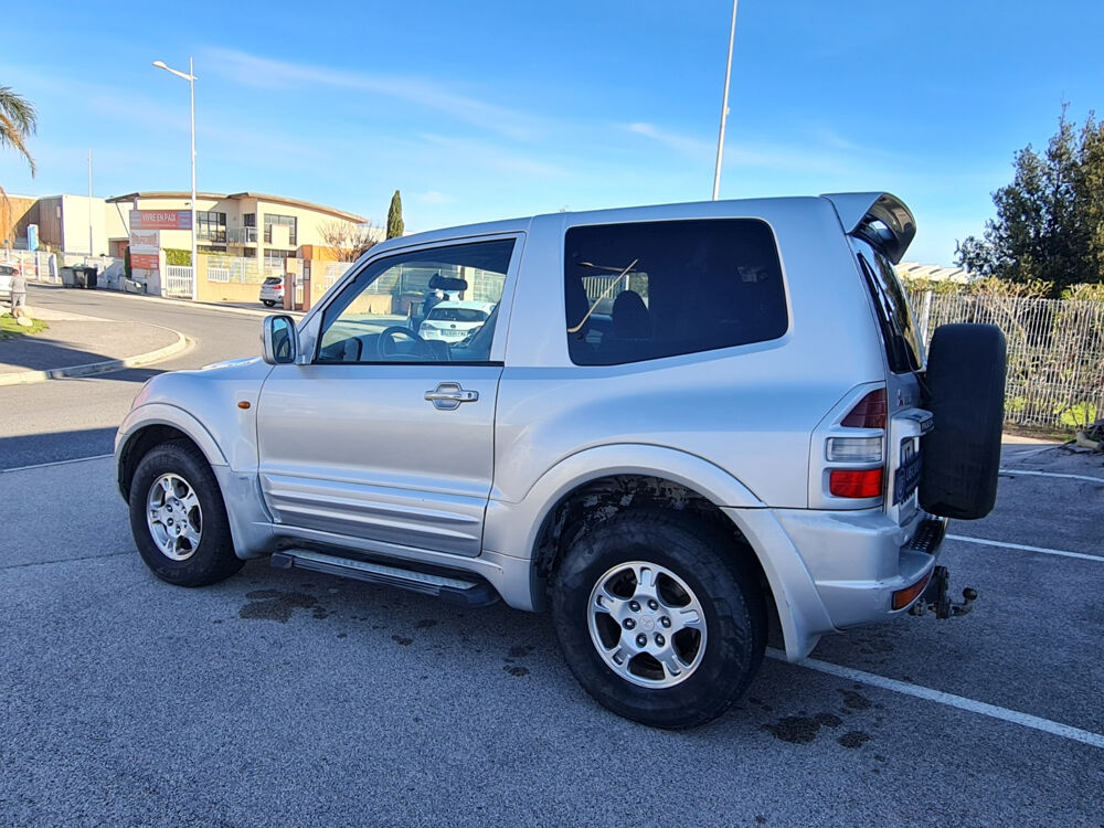 Pajero 3.2 DI-D 165ch 3p 2001 occasion 66450 Pollestres