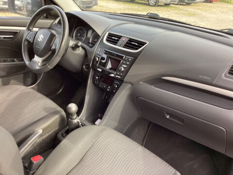 Swift 1.3 DDIS 75 CH GLX 2011 occasion 33700 M&eacute;rignac