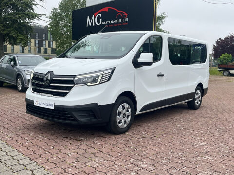 Renault Trafic III COMBI 2.0 BLUE DCI 150 GRAND EVOLUTION AUTO 2025 occasion Compi&egrave;gne 60200