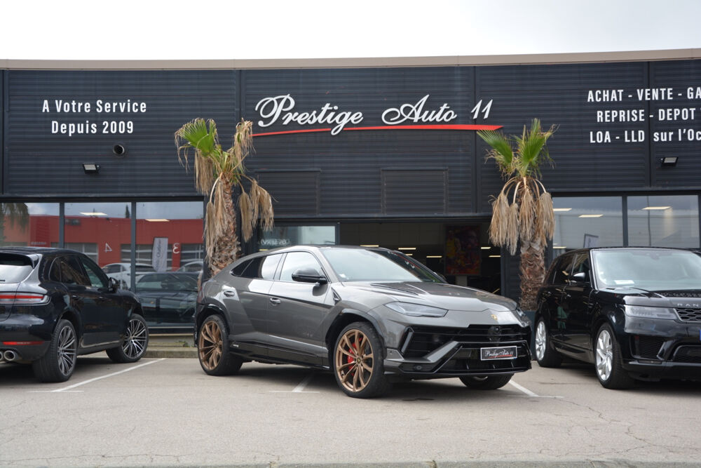 Urus 4.0 V8 ORIGINE FRANCE LOA 2 999 Euros/mois 2023 occasion 11100 Narbonne