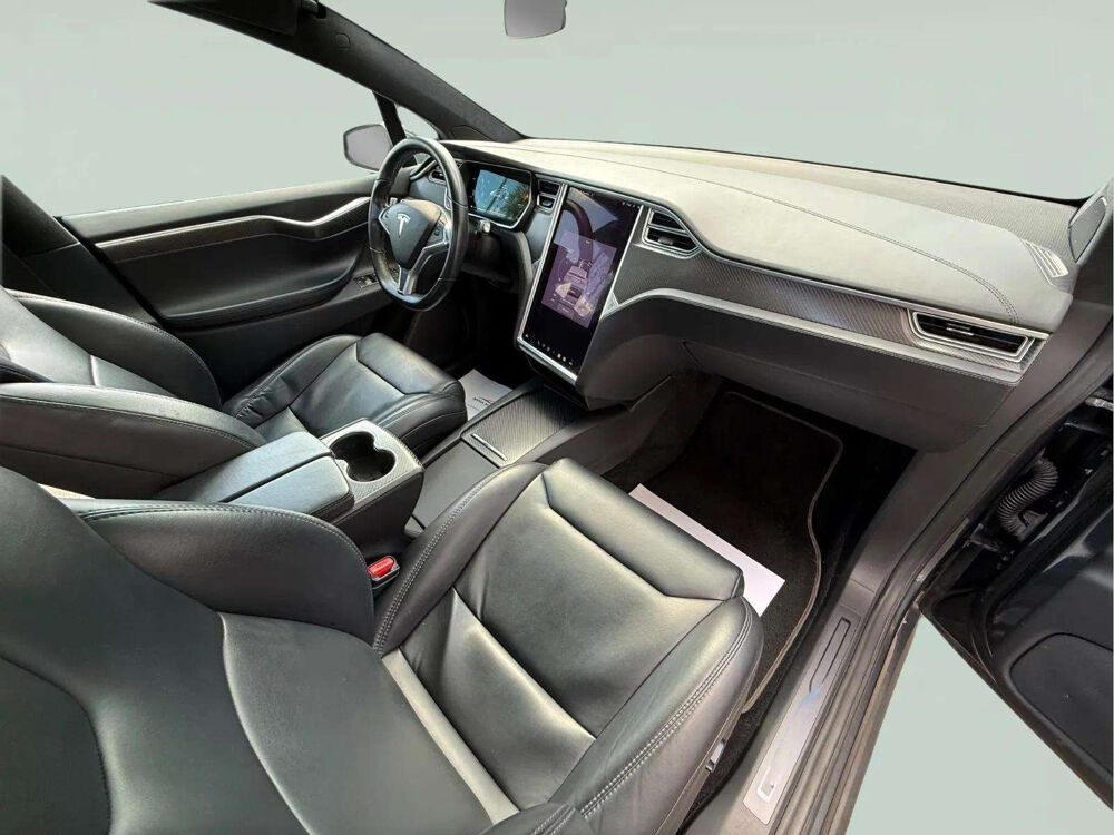 Model X Dual Motor * 75 kWh * 525 ch * 7 Places * SOH 86,4 % * Autop 2018 occasion 33150 Cenon
