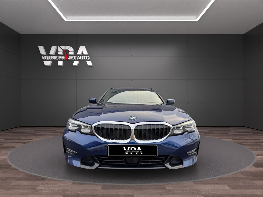 S&eacute;rie 3 330i Touring Sport Line – 258ch • Toit Panoramique • ACC • H 2019 occasion 33320 Eysines