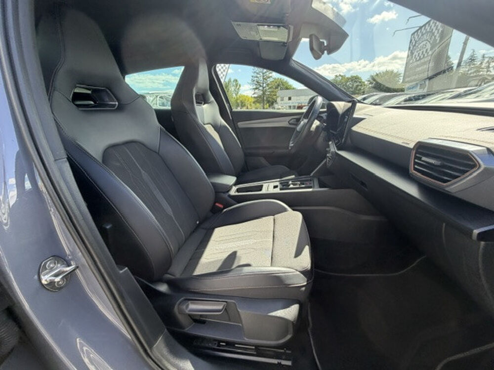 Formentor VZ e-Hybrid DSG 245cv , sieges chauffants, gps, telephone,ca 2023 occasion 24750 Tr&eacute;lissac