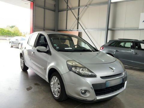 Renault Clio III Expression Clim 2011 occasion Salon-de-Provence 13300