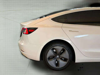 Model 3 STANDARD RWD PLUS 60 KWH 238 CH * AUTOMATIQUE * TOIT PANORAM 2019 occasion 33150 Cenon