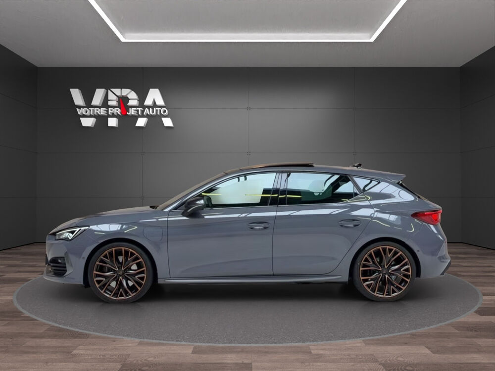 Leon &middot; 1.4 e-Hybrid VZ 245ch &middot; DSG &middot; Virtual Cockpit &middot; Cam&eacute;ra &middot; 2022 occasion 33320 Eysines