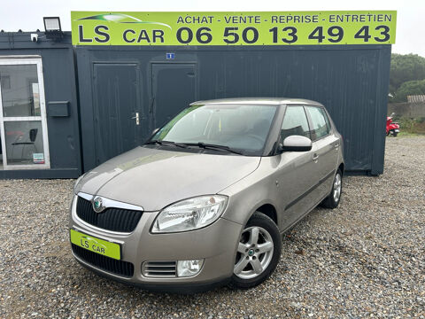 Annonce voiture Skoda Fabia 4990 