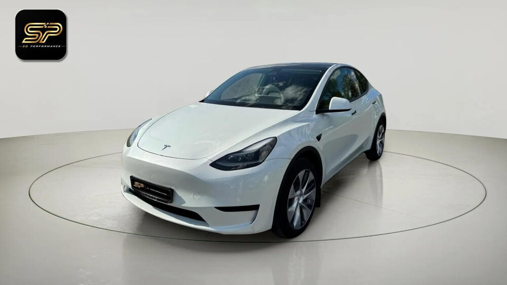 Model Y Standard Range BYD * Faible Kilom&eacute;trage * Garantie Tesla * P 2023 occasion 33150 Cenon