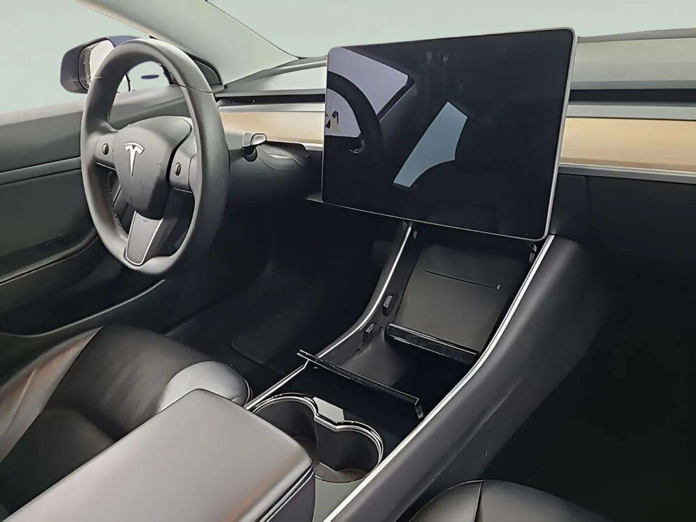 Model 3 STANDARD RANGE PLUS RWD * 299 CH * TOIT PANO * ACC 2019 occasion 33150 Cenon