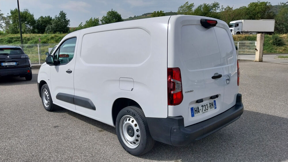 Combo VU Opel combo cargo xl 950 kg 1.5 blue hdi 100 cv 3 places 2024 occasion 26240 Saint-Vallier