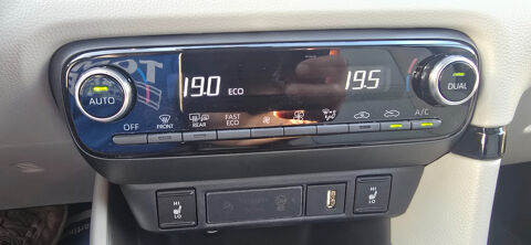 Yaris 116h Iconic 5p MY21 2021 occasion 60290 Neuilly-sous-Clermont