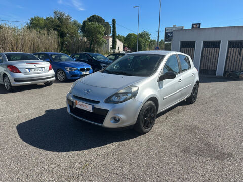 Clio III Dynamique TomTom 2011 occasion 13300 Salon-de-Provence