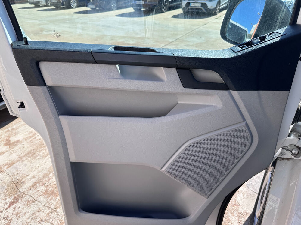 Transporter Combi 102 ch TVA RECUPERABLE 2018 occasion 66330 Cabestany