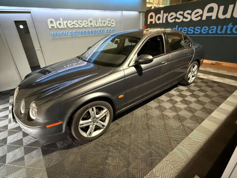 S-Type 4.2 V8 R supercharged 406cv 2007 occasion 69890 La Tour-de-Salvagny