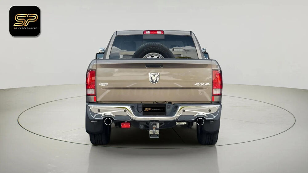 RAM 1500 Laramie 5.7 HEMI V8 4x4 * Toit ouvrant * Ventil&eacute;/Chauff 2011 occasion 33150 Cenon