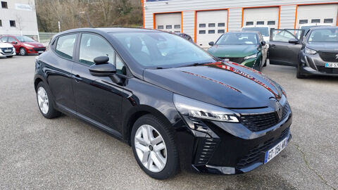 Renault Clio V Renault clio V 1.5 blue dci 100 cv business configuration Au 2024 occasion Saint-Vallier 26240