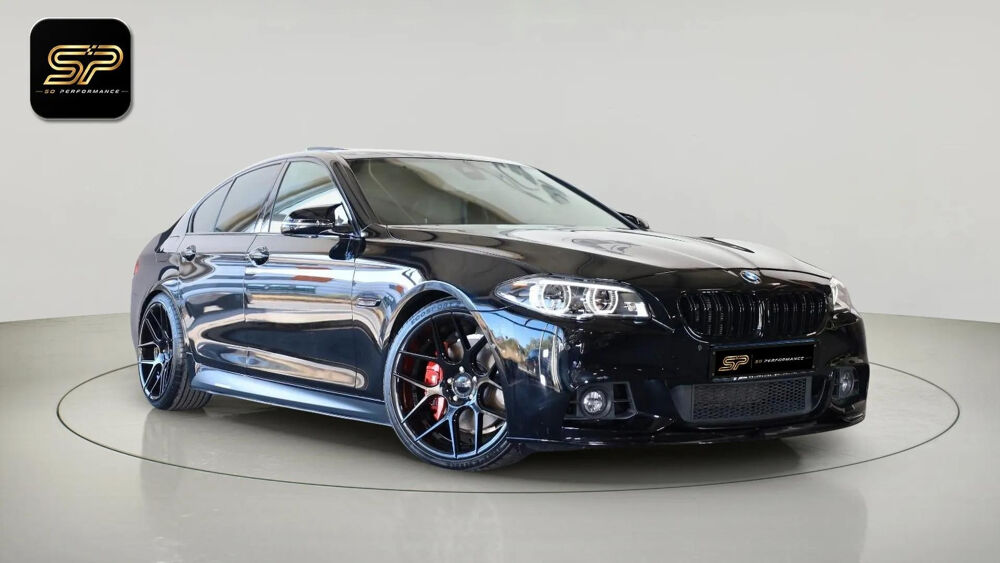 S&eacute;rie 5 550i V8 449 ch M SPORT * HUD * HARMAN KARDON * 360&deg; * MASSAG 2016 occasion 33150 Cenon