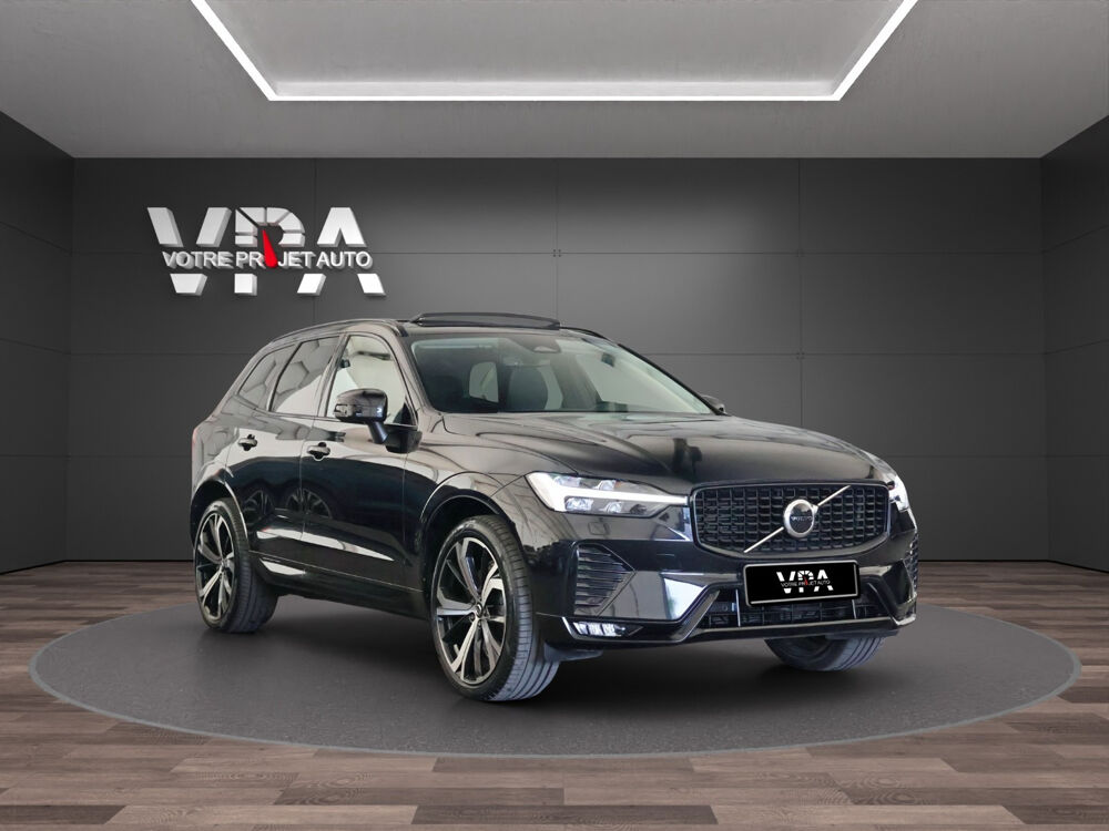 XC60 B4 D AWD R-Design Dark Plus 197 ch - Toit panoramique – Harm 2023 occasion 33320 Eysines