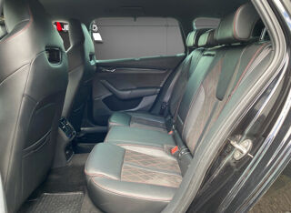 Octavia Combi RS 2.0 TDI 200 ch DSG • Matrix LED • HUD • Si&egrave;ges mass 2021 occasion 33320 Eysines
