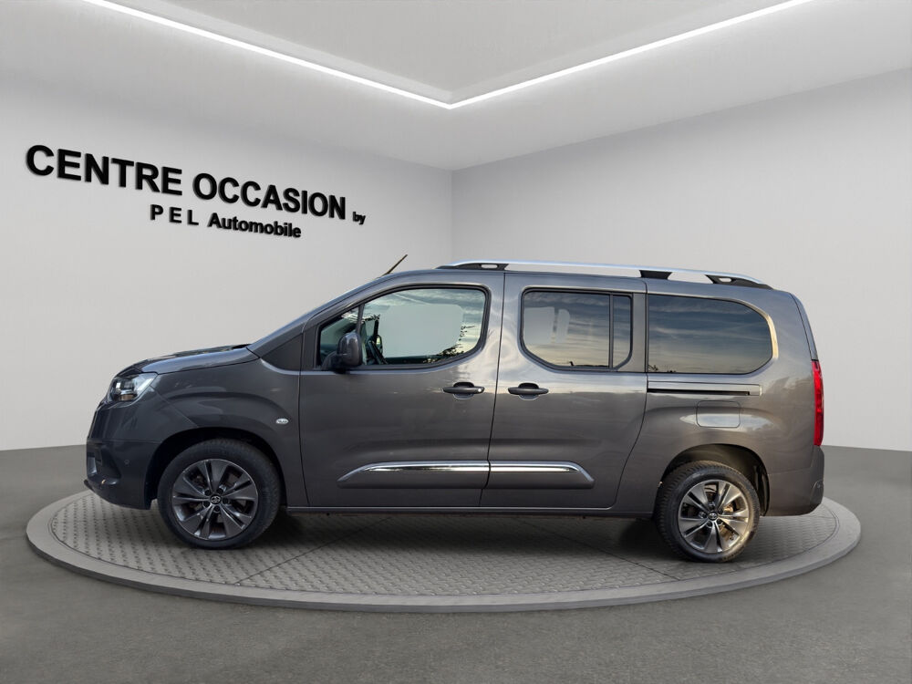 Proace city LONG 1.5 D-4D 130 EXECUTIVE – 7 PLACES – 1&egrave;re MAIN 2020 occasion 83140 Six-Fours-les-Plages