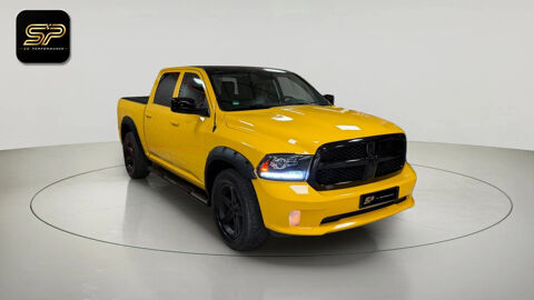 Dodge RAM BIGHORN CREW CAB 4X4 * V8 HEMI 5.7 401 CH * GPL * RUMBLE BEE 2019 occasion Cenon 33150