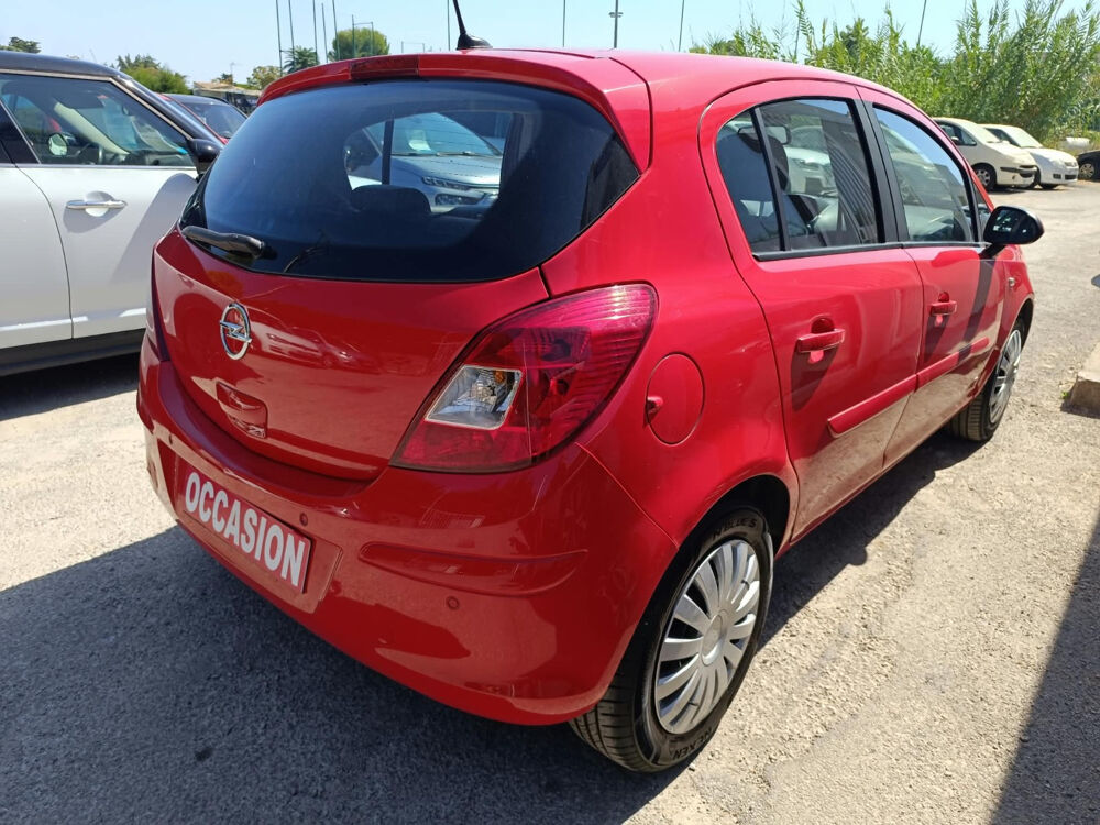 Corsa Cosmo 2014 occasion 06220 Le Golfe Juan