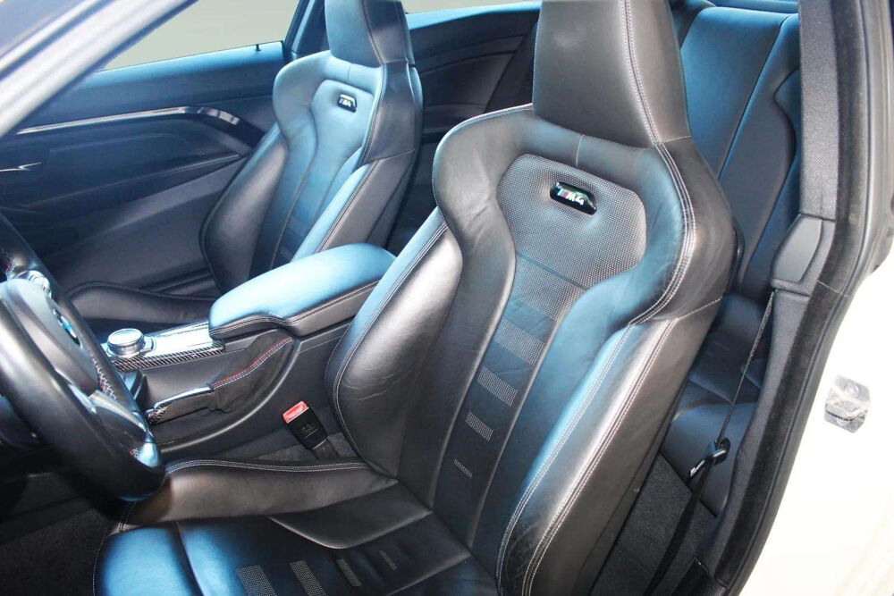 M4 COUP&Eacute; * 431 CH * BVM6 * TOIT CARBONE * HUD * CAM&Eacute;RA * LED 2015 occasion 33150 Cenon