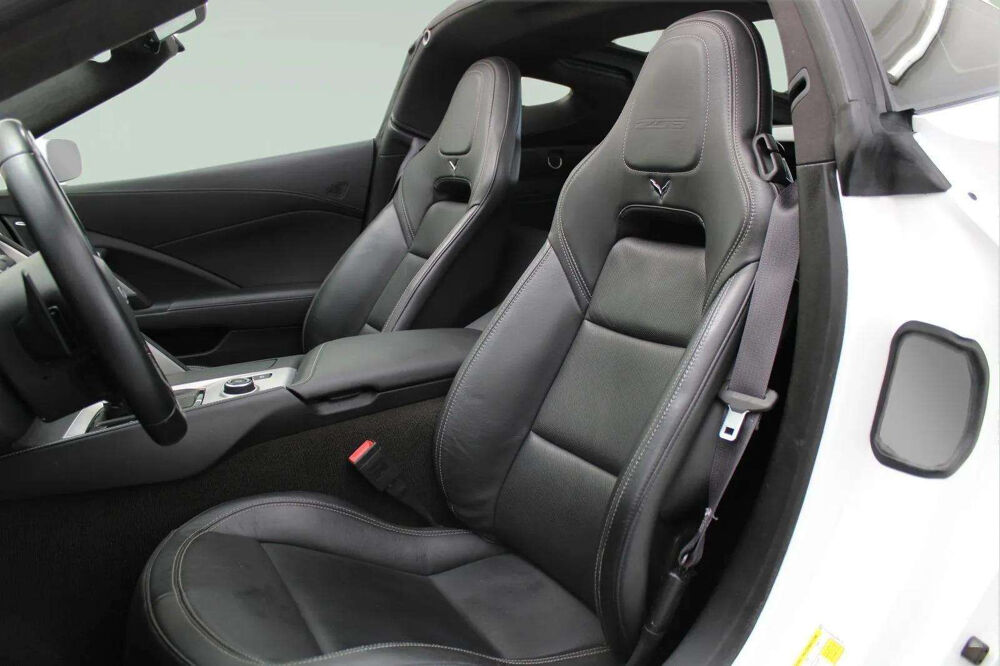 Corvette C7 Z06 Targa 6.2 V8 Supercharged 760 ch * PR&Eacute;PAR&Eacute;E * HUD * 7 2015 occasion 33150 Cenon