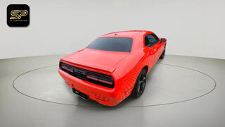 Challenger – V6 3.6 – 309 CH – BVA – 89 357 KM – ORANGE – CUIR 2017 occasion 33150 Cenon