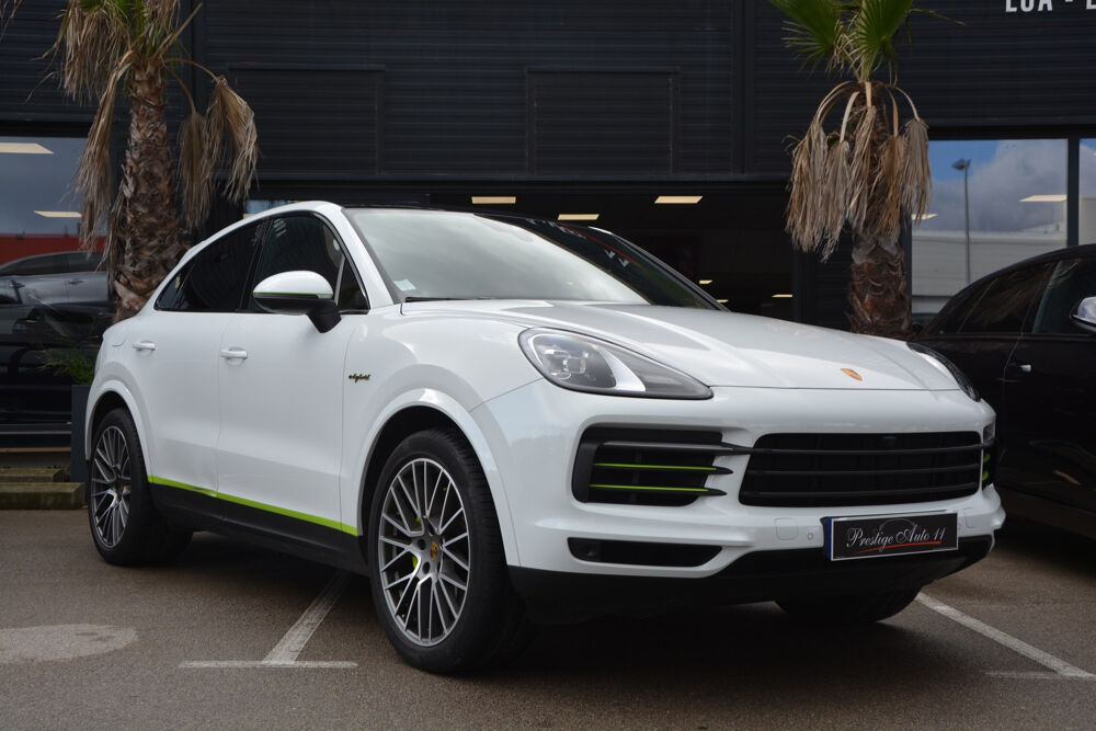 Cayenne Platinum Edition 1ERE MAIN Origine France Offre LOA 1 170 Eu 2022 occasion 11100 Narbonne