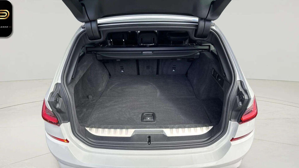 S&eacute;rie 3 e xDRIVE TOURING M SPORT 292 CH * CAM&Eacute;RA 360 * ACC * ATTELAG 2022 occasion 33150 Cenon
