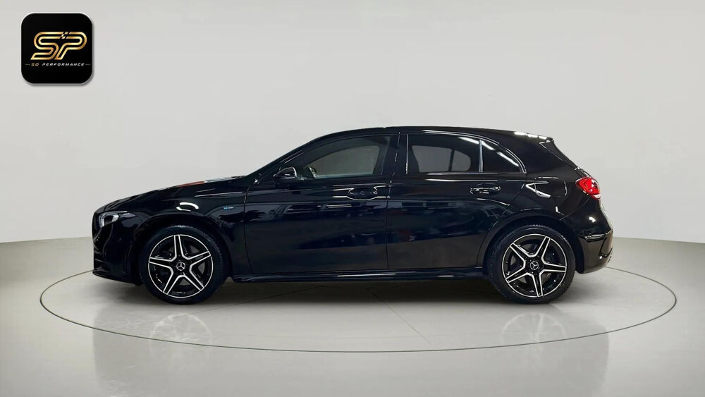 Classe A E 218 CH AMG LINE * MBUX * CAM&Eacute;RA * CARPLAY * TVA 2021 occasion 33150 Cenon
