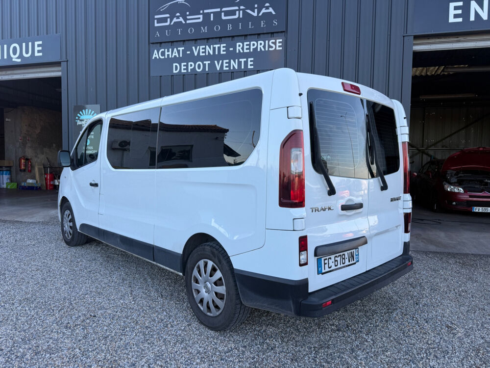 Trafic L2H1 3,0t (8/9 Si&egrave;ges) Life 2018 occasion 33210 Langon