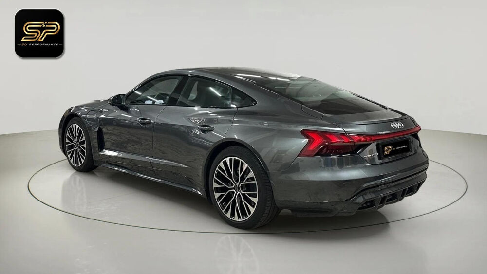 E-TRON QUATTRO 476 CH * PANO * HUD * SI&Egrave;GES &Eacute;LECTRIQUES * 20 POUCES 2022 occasion 33150 Cenon