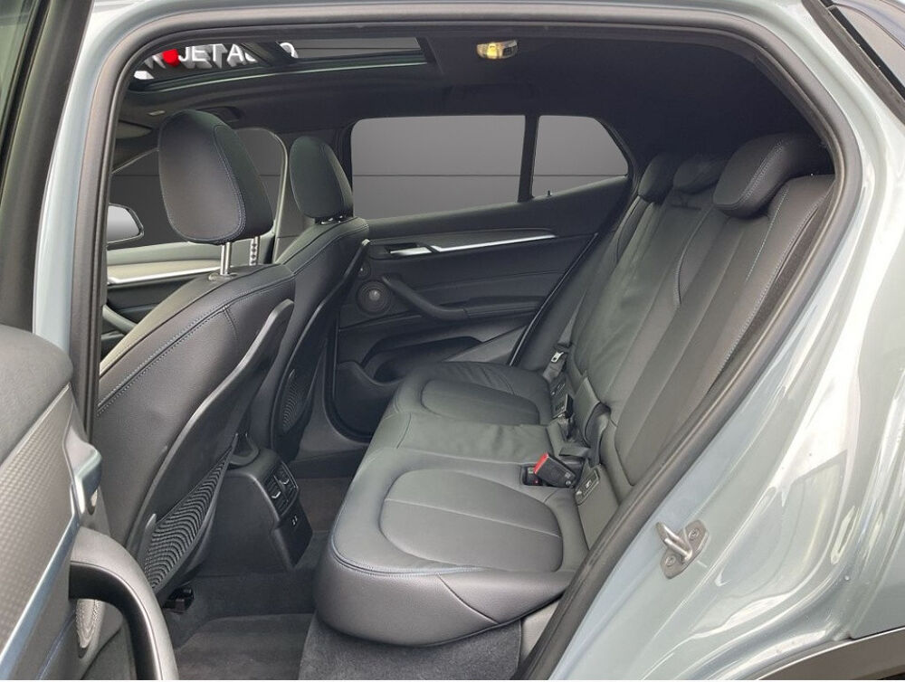 X2 xDrive25e 220ch &middot; Toit panoramique &middot; Affichage t&ecirc;te haute &middot; 2024 occasion 33320 Eysines