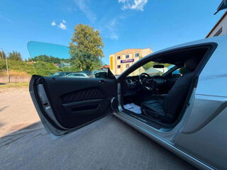 Mustang V6 3.7 Coup&eacute; * 309 ch * BVA * Bi-X&eacute;non * Cuir Sport * LED 2014 occasion 33150 Cenon
