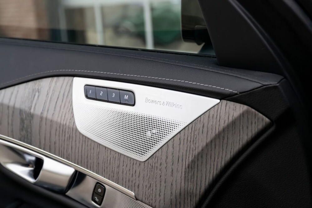 XC90 &middot; T8 Ultra Dark AWD 455 ch &middot; 7 places &middot; Toit Pano &middot; CarPlay 2023 occasion 33320 Eysines