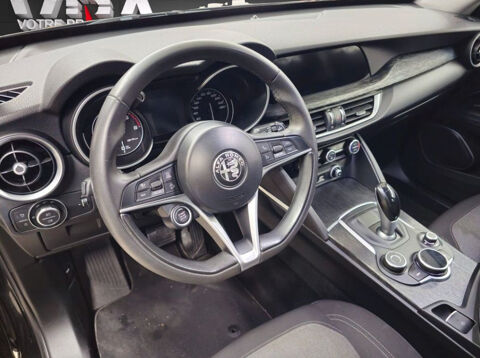 Stelvio &middot; 2.2 Turbo Diesel 210ch &middot; Q4 AT8 &middot; BVA &middot; R&eacute;gulateur de vite 2019 occasion 33320 Eysines