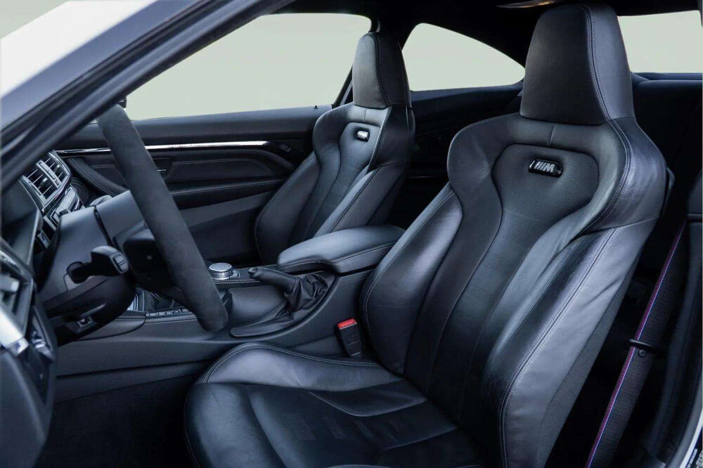 M4 COUP&Eacute; * 431 CH * BVM6 * TOIT OUVRANT * HUD * HARMAN KARDON * 2016 occasion 33150 Cenon