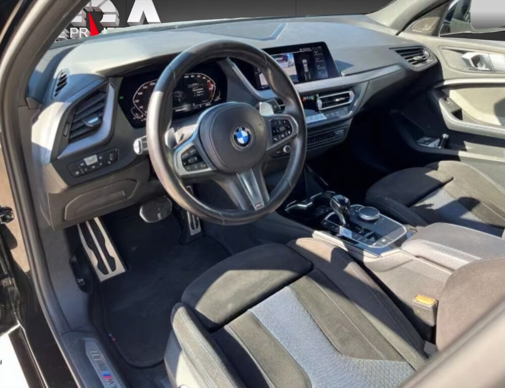 S&eacute;rie 1 M135i xDrive 306 ch – Harman Kardon – Cam&eacute;ra de recul – Si&egrave;g 2021 occasion 33320 Eysines
