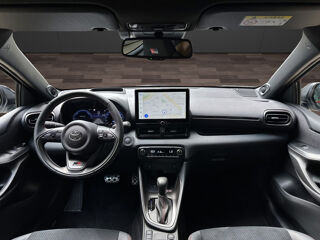 Yaris Toyota GR Sport 1.5 Hybrid 116 ch e-CVT • Si&egrave;ges chauf 2023 occasion 33320 Eysines