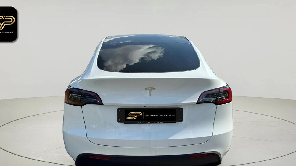 Model Y Standard Range BYD * Faible Kilom&eacute;trage * Garantie Tesla * P 2023 occasion 33150 Cenon