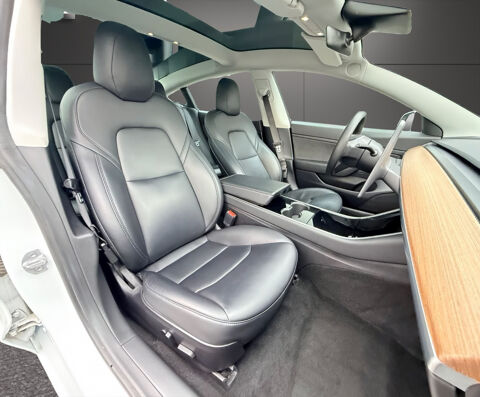 Model 3 Standard Range Plus RWD 283 ch – Autopilot – Toit panoramiqu 2020 occasion 33320 Eysines