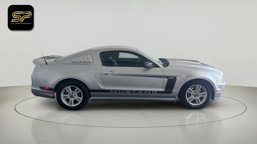 Mustang * V6 3.7 309 CH * AUTOMATIQUE * CUIR * MAGNAFLOW * BI-X&Eacute;NON 2013 occasion 33150 Cenon