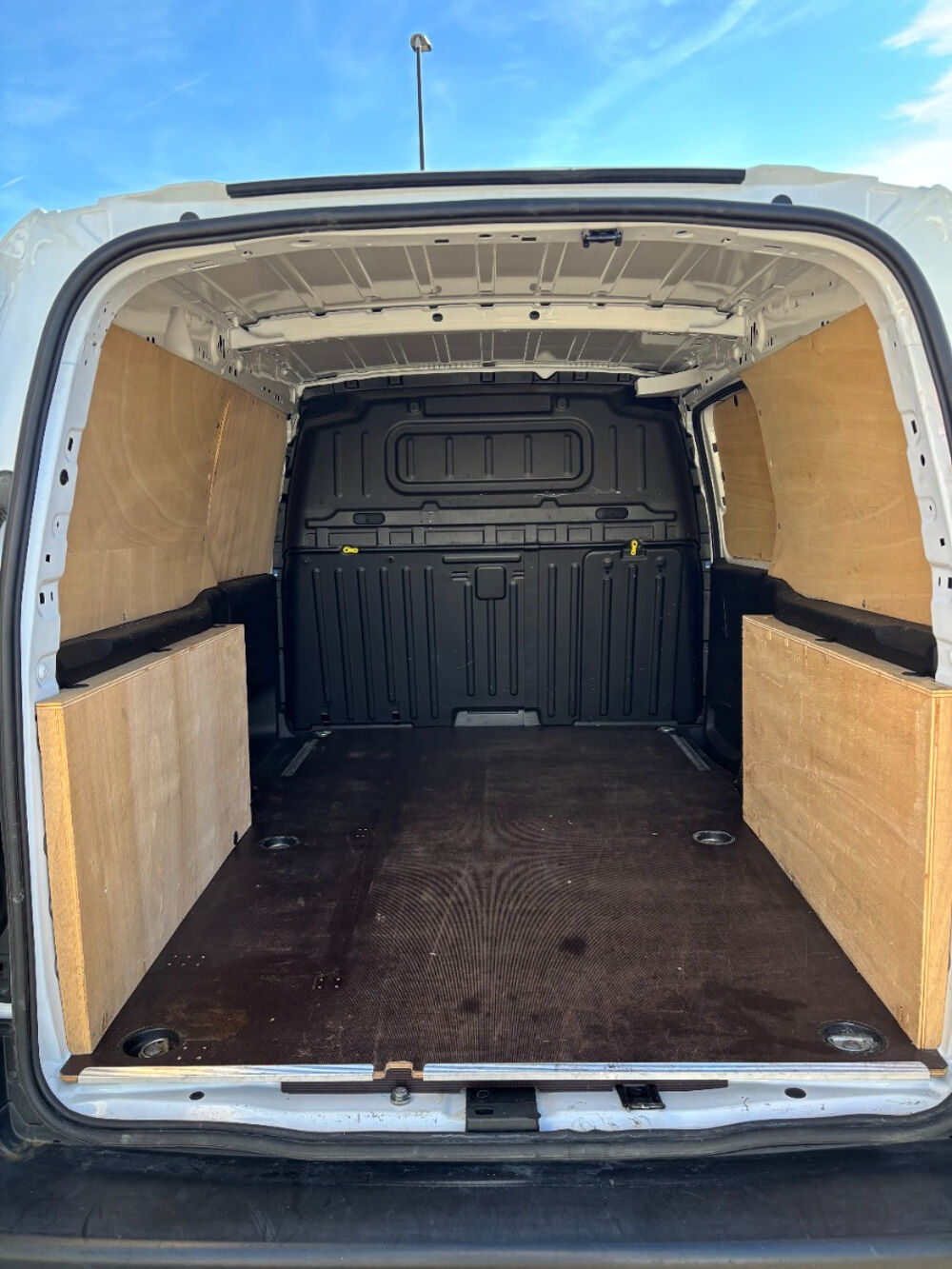 Berlingo BERLINGO XL 1,5 BLUEHDI 100 CV 950Kg PACK CHANTIER + GRIP C 2021 occasion 26240 Saint-Vallier
